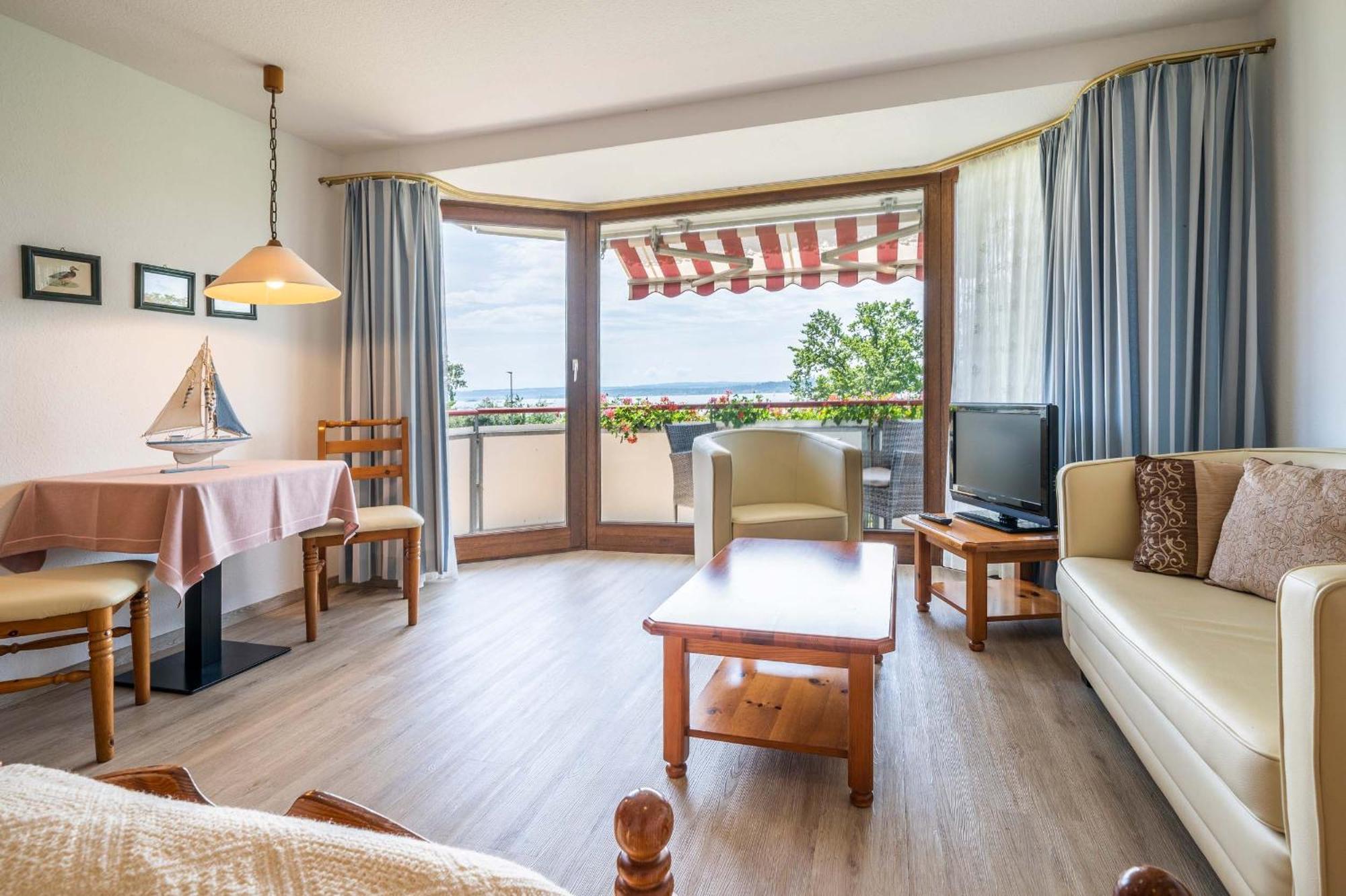 Hotel Seepark Appartements Uhldingen-Muehlhofen Ngoại thất bức ảnh